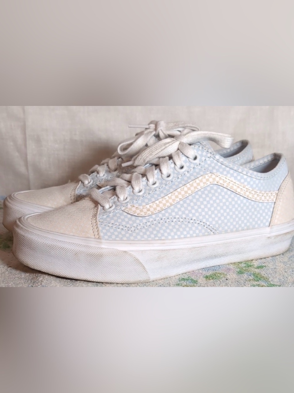 Unisex Vans Old Skool Baby Blue & Cream Checkerboard Tapered Sneakers in 8M/9.5W